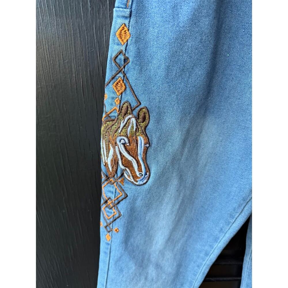 Womens Horse Embroidered High Waist Stretch Jeans Medium Wash M/L Boot Cut - Picture 2 of 9